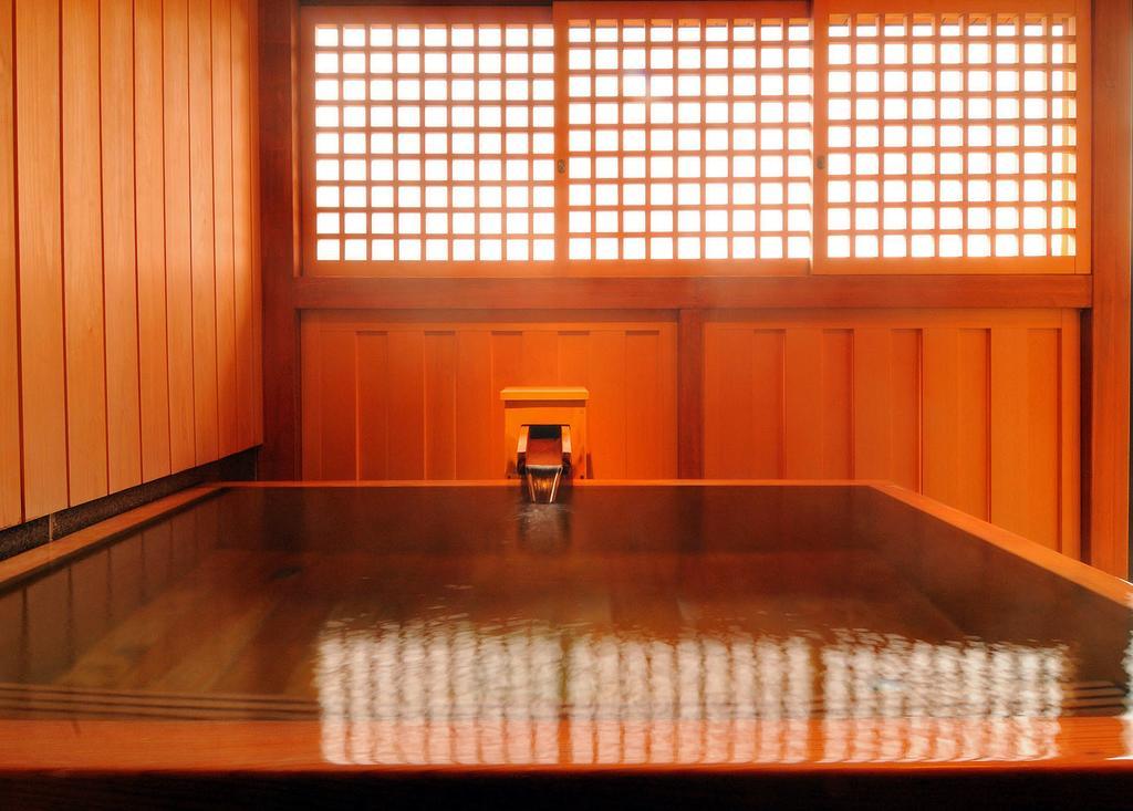 Hakone Tokinoshizuku Hotel Kültér fotó A traditional Japanese onsen